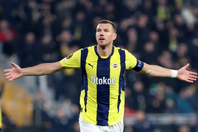 dzeko23025